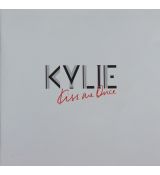 2 CD Kylie  Monique   Kiss me once